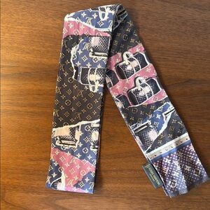 Louis Vuitton Patterned Silk Scarf